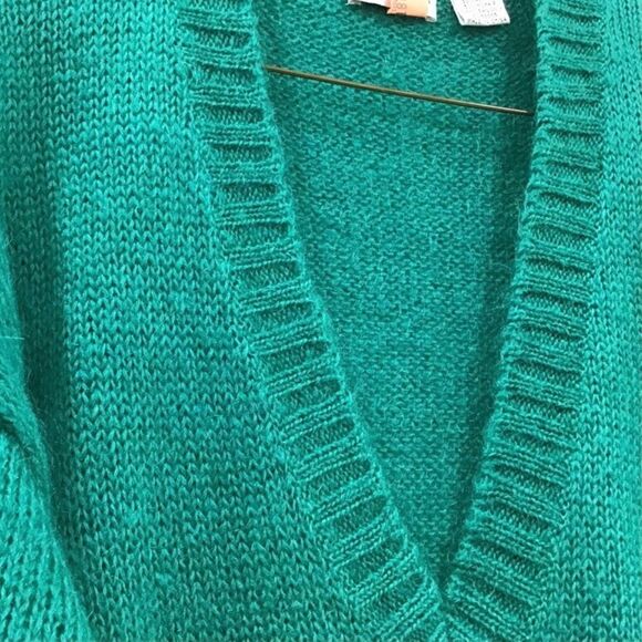 Mohair Green Sweater, V-neck, Femme Moda, Size L - Picture 4 of 12